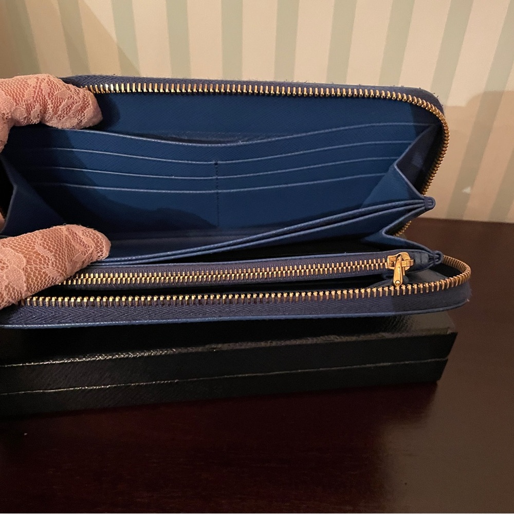 Prada Saffiano Leather Wallet in Blue Box, Tissue and Card - Picture 7 of 15